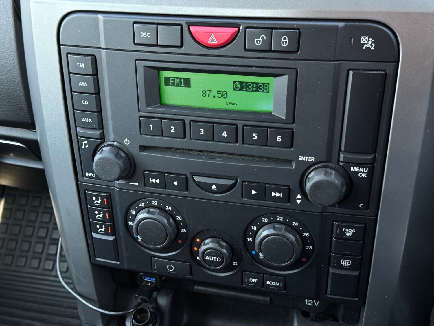 Used Land Rover Discovery 3 2008 for sale - 77940937: Photo 22