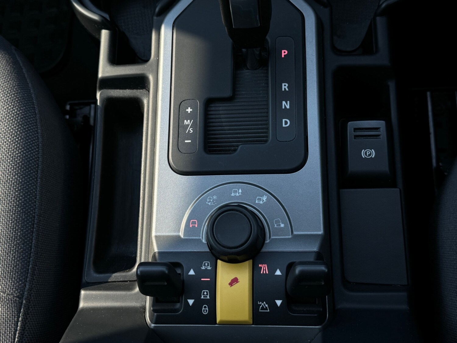 Used Land Rover Discovery 3 2008 for sale - 77940937: Photo 24