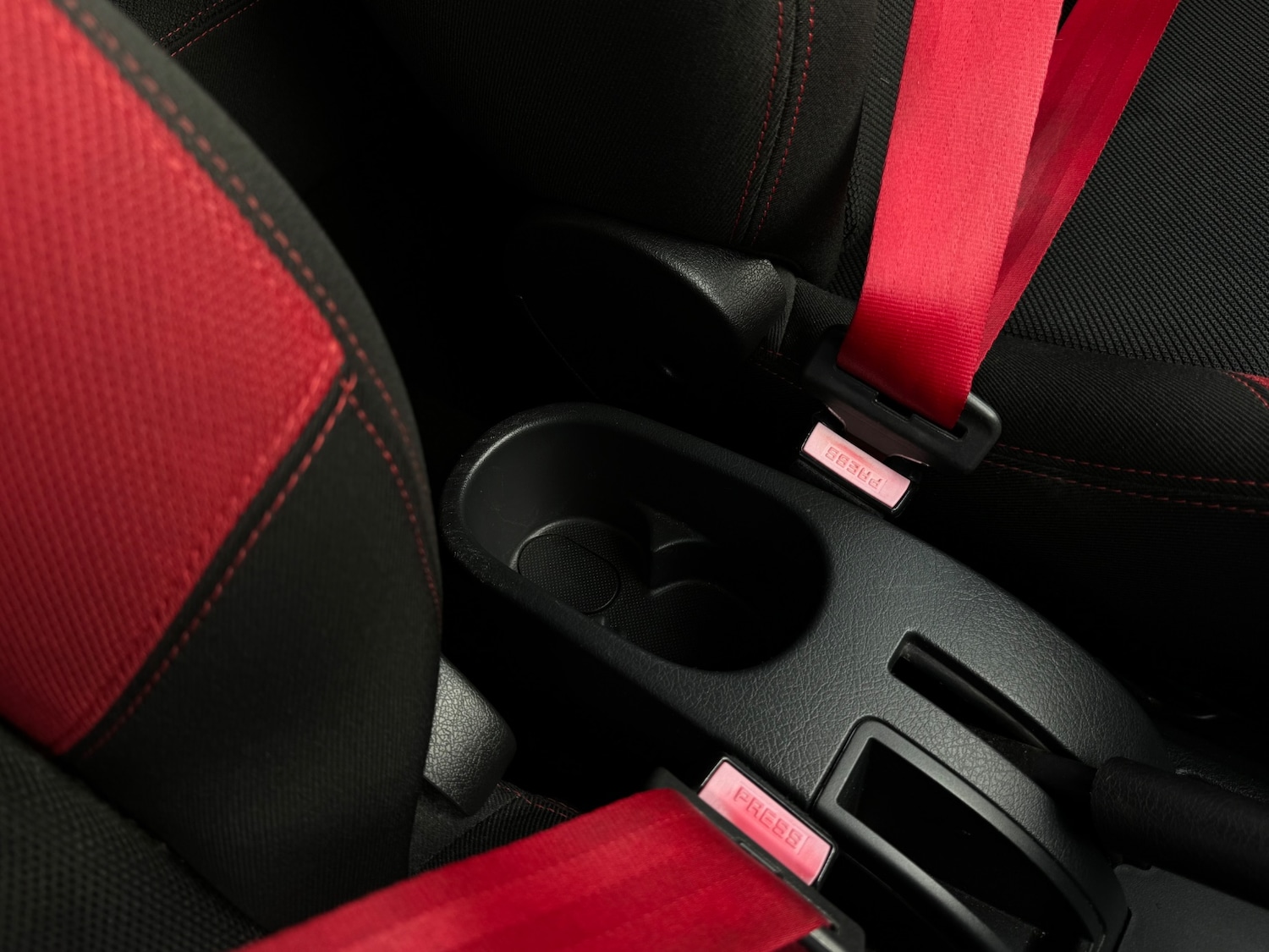 Used Peugeot 207 2012 for sale - 76410152: Photo 12