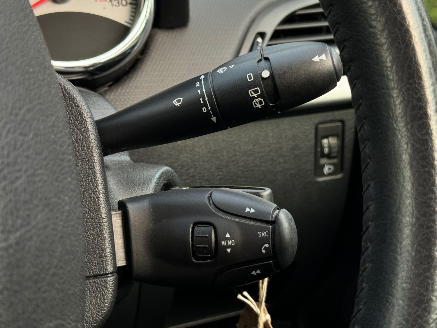 Used Peugeot 207 2012 for sale - 76410152: Photo 23