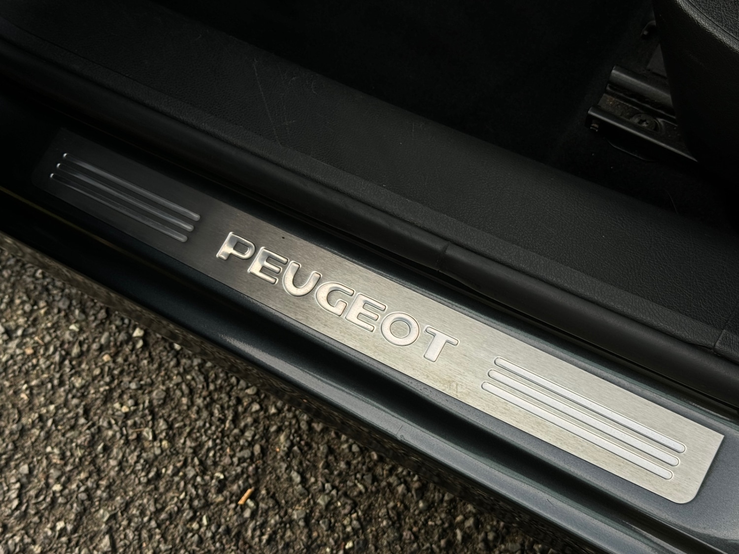 Used Peugeot 207 2012 for sale - 76410152: Photo 8