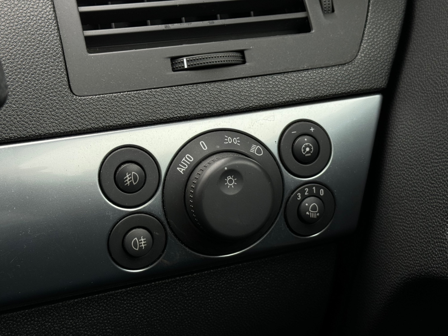 Used Vauxhall Astra 2007 for sale - 76082938: Photo 9