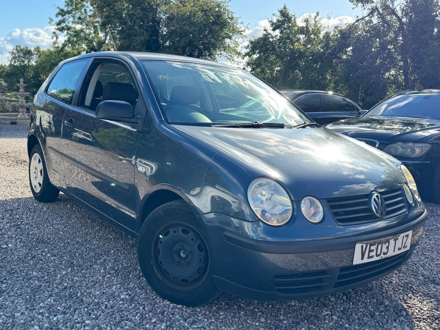 Used Volkswagen Polo 2003 for sale - 76024319: Photo 1