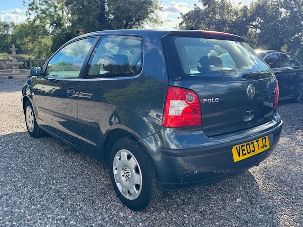 Used Volkswagen Polo 2003 for sale - 76024319: Photo 2