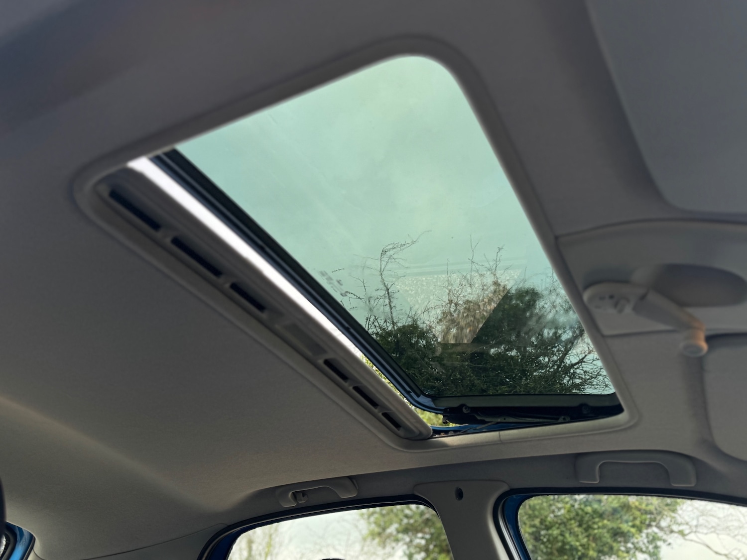 Used Vauxhall Corsa 2001 for sale - 77288841: Photo 11