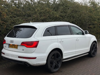 Used Audi Q7 2010 for sale - 77030660: Photo