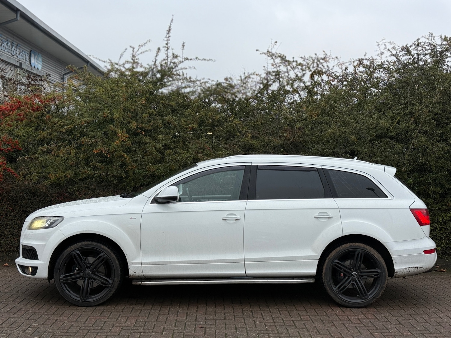Used Audi Q7 2010 for sale - 77030660: Photo 7