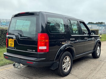 Land Rover Discovery 3 feature image