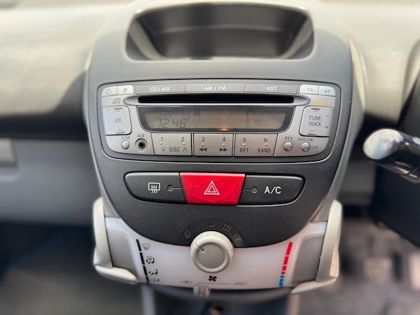 Used Toyota AYGO 2007 for sale - 75767432: Photo 13