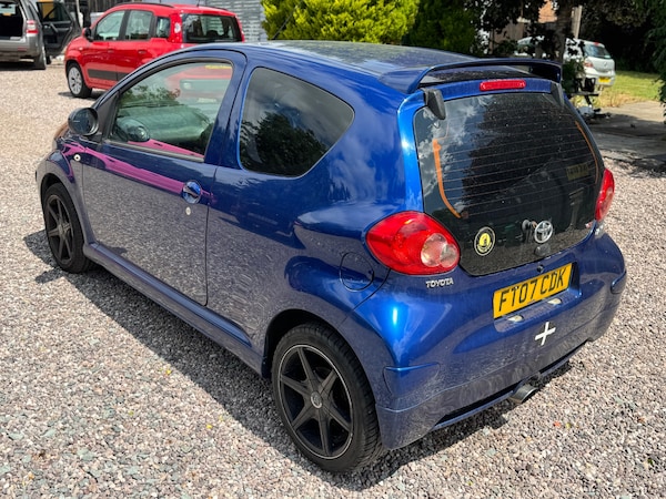 Used Toyota AYGO 2007 for sale - 75767432: Photo 2