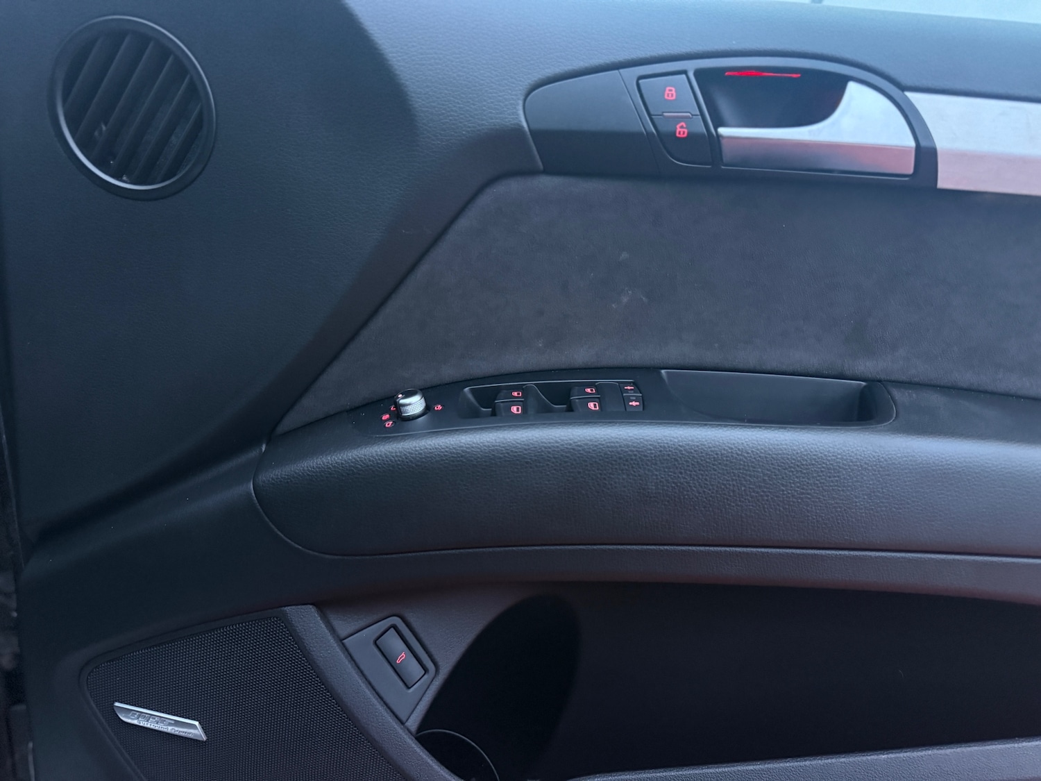 Used Audi Q7 2010 for sale - 77075312: Photo 16