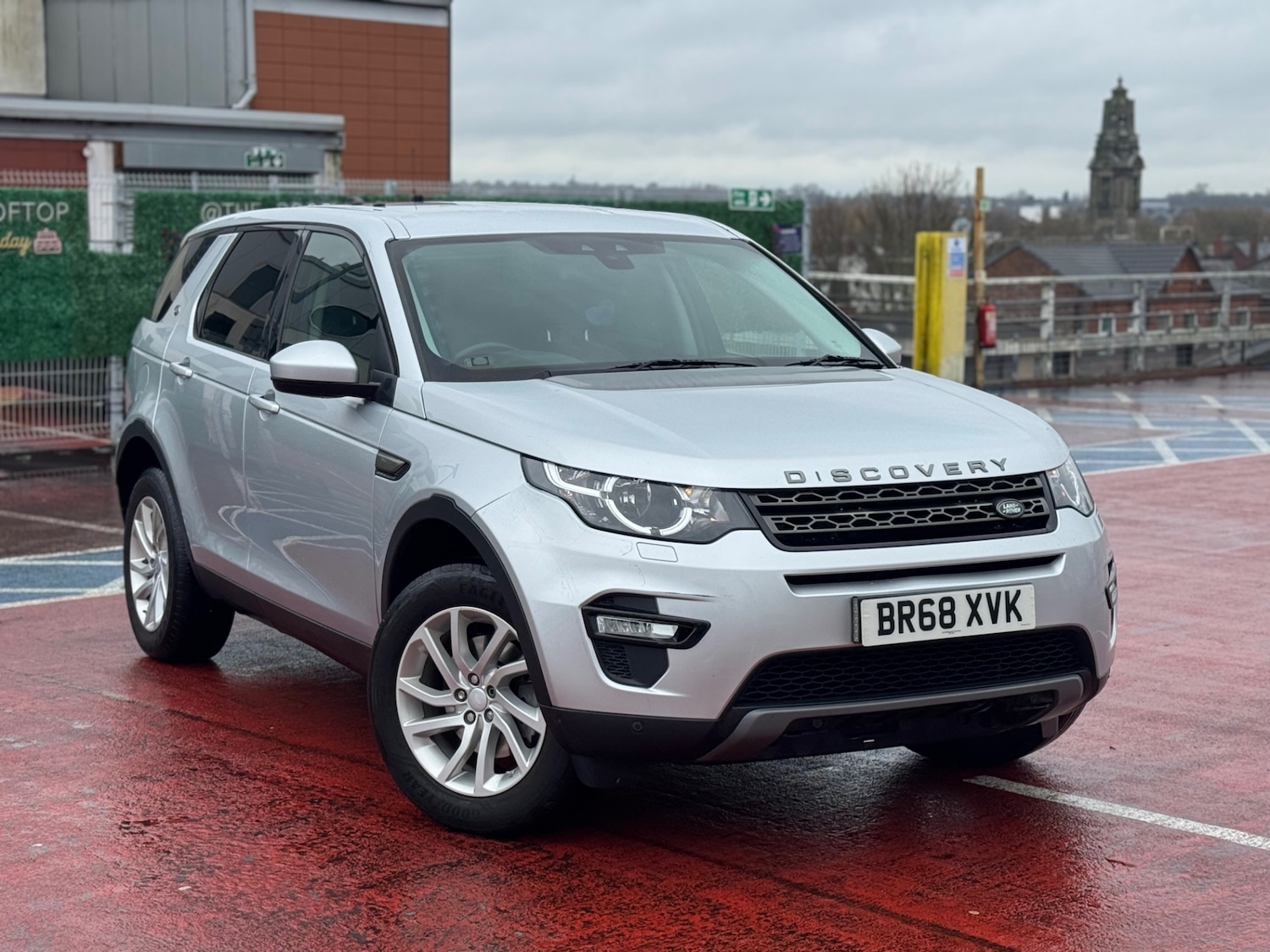 Used Land Rover Discovery 2025 for sale - 78040070: Photo 1