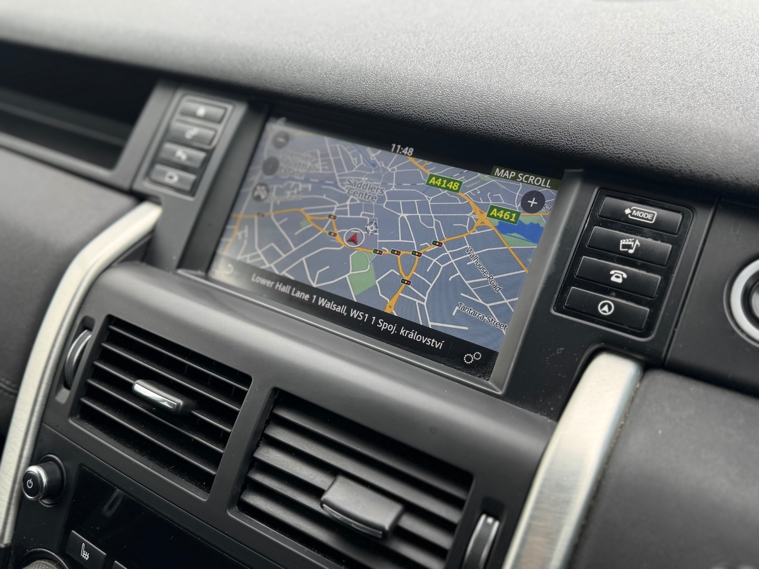 Used Land Rover Discovery 2025 for sale - 78040070: Photo 16