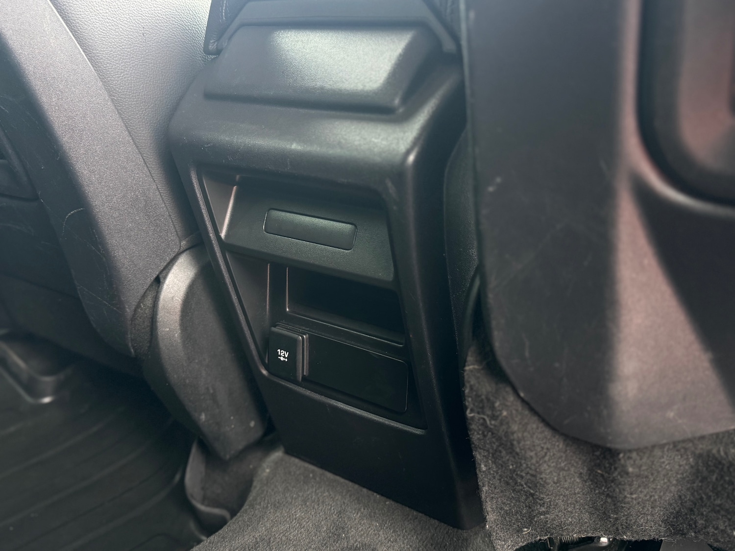 Used Land Rover Discovery 2025 for sale - 78040070: Photo 23