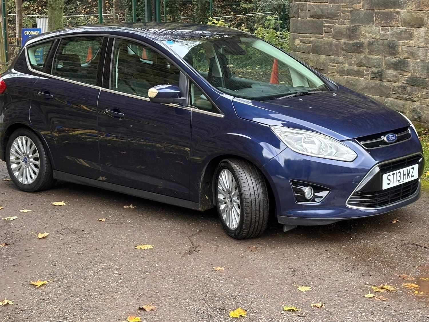 Used Ford C-Max 2013 for sale - 76498417: Photo 2