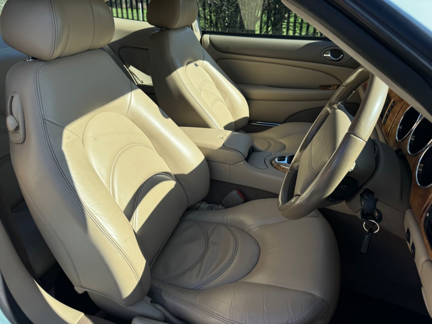 Used Jaguar XK8 2005 for sale - 77941323: Photo 11