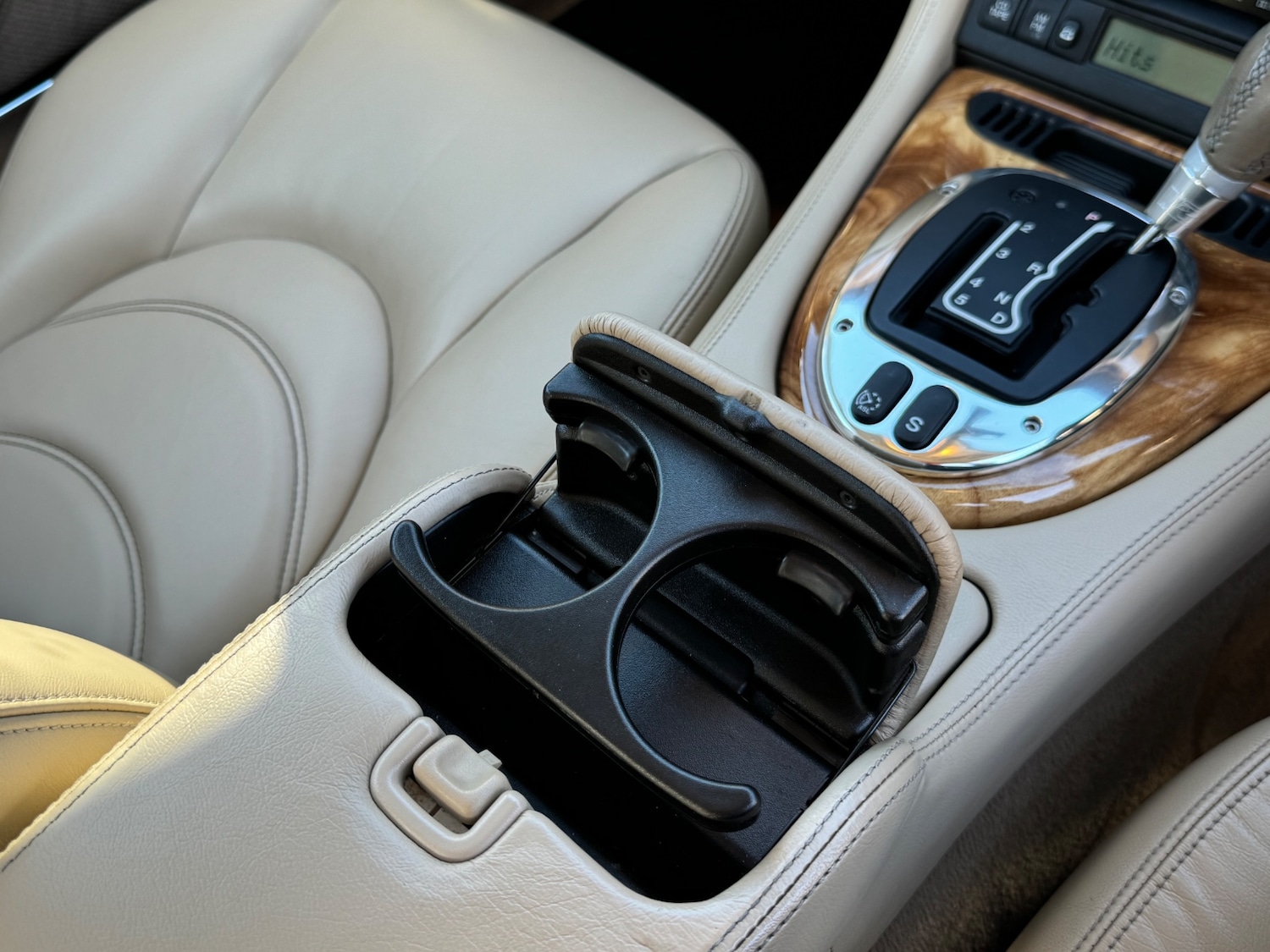 Used Jaguar XK8 2005 for sale - 77941323: Photo 22