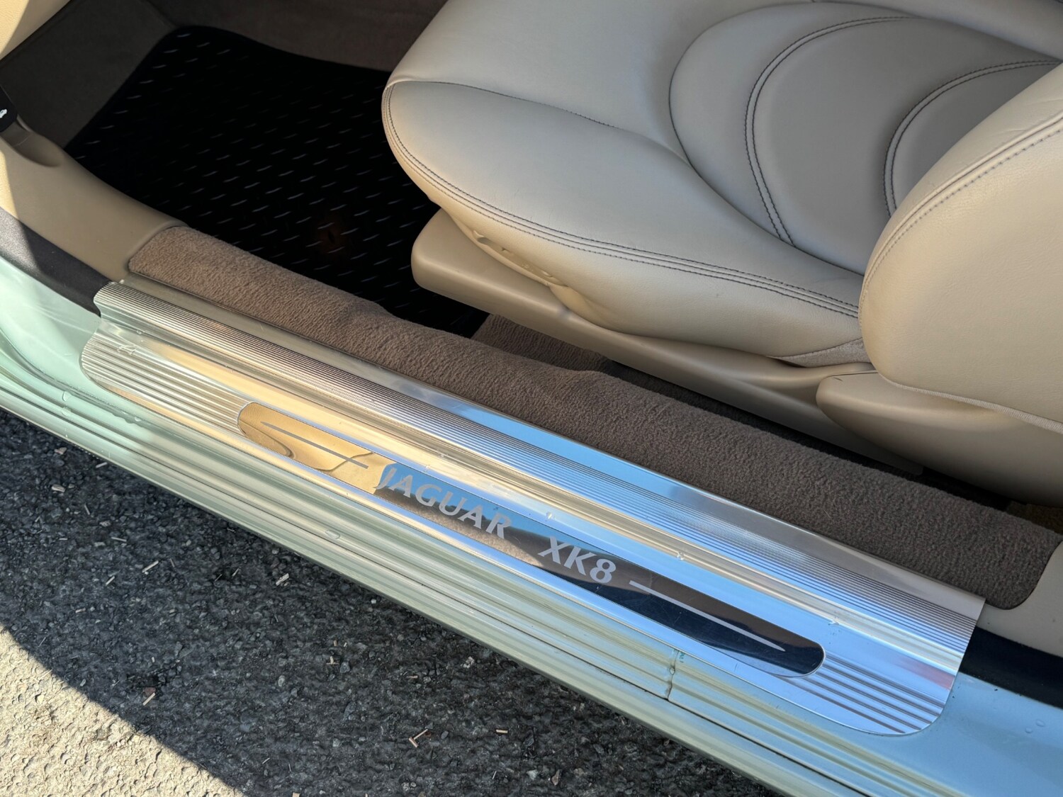 Used Jaguar XK8 2005 for sale - 77941323: Photo 9