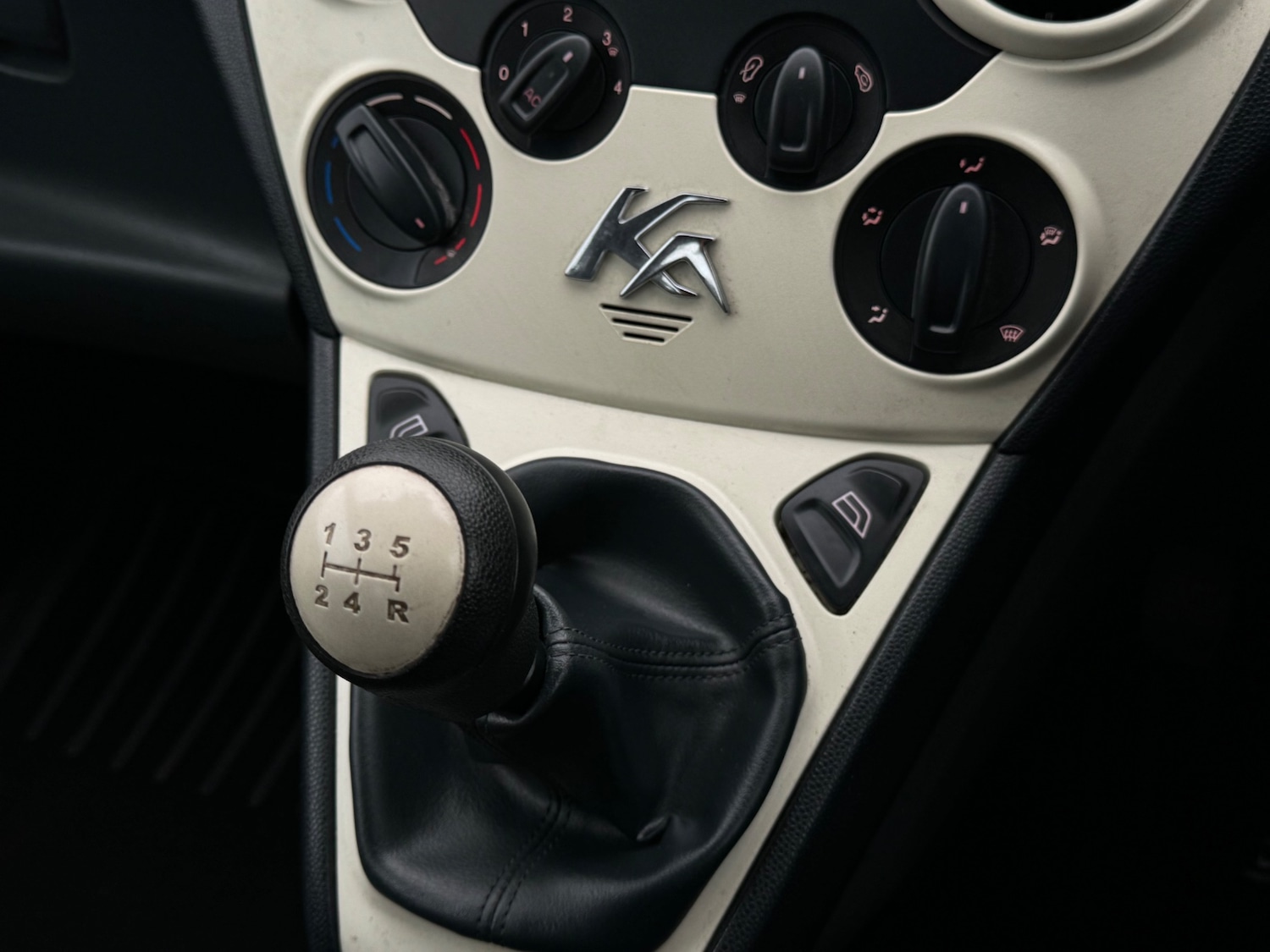 Used Ford Ka 2013 for sale - 76785483: Photo 12