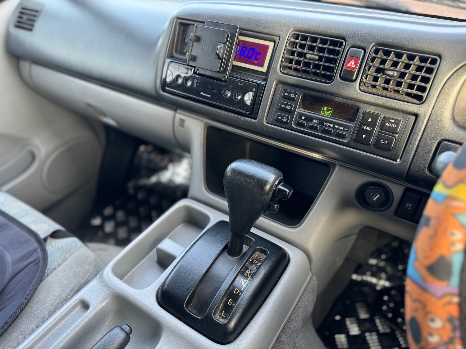 Used Mazda Bongo 2008 for sale - 76017318: Photo 10