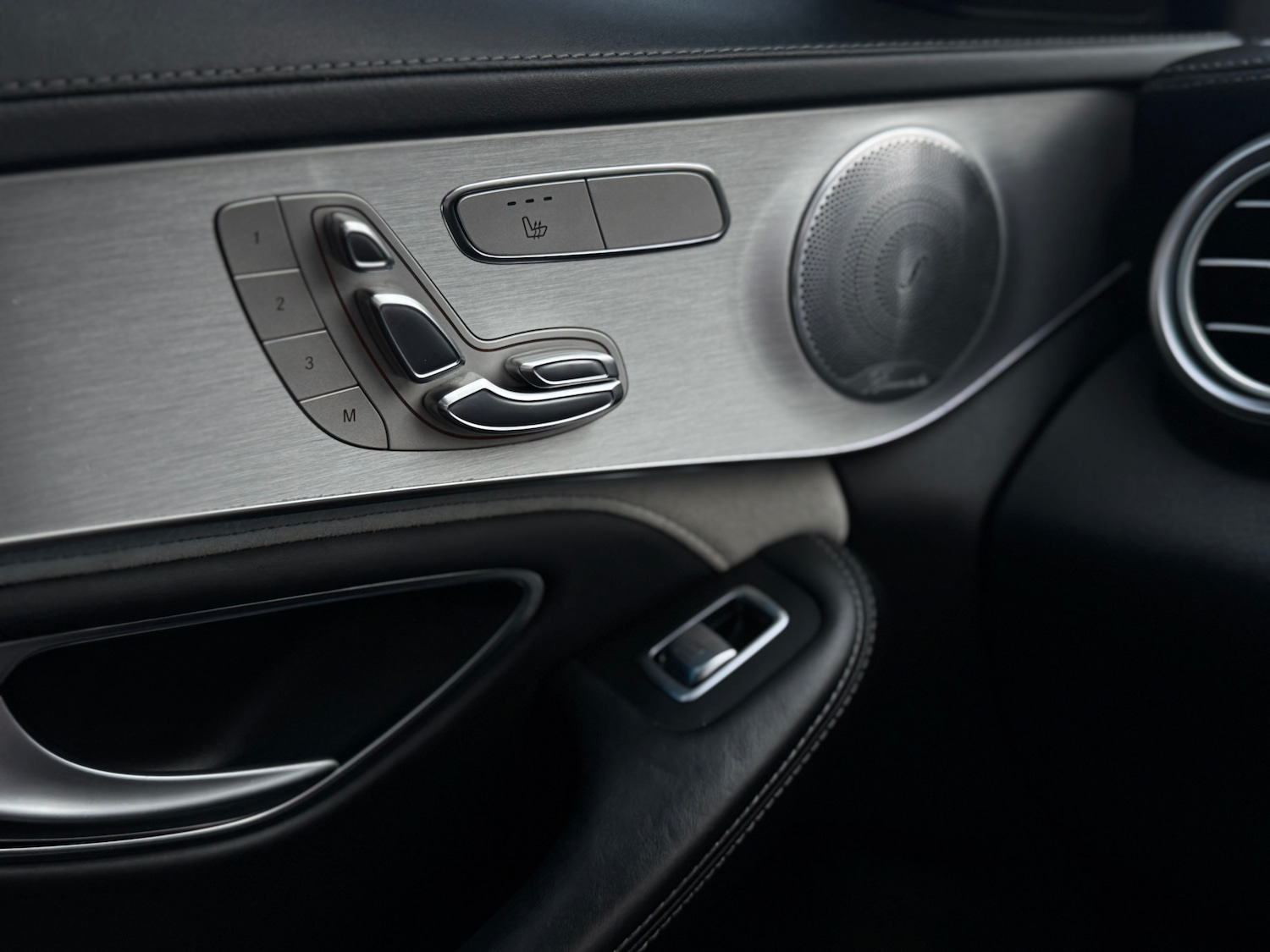 Used Mercedes-Benz C Class 2015 for sale - 76807079: Photo 16