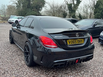 Used Mercedes-Benz C Class 2015 for sale - 76807079: Photo