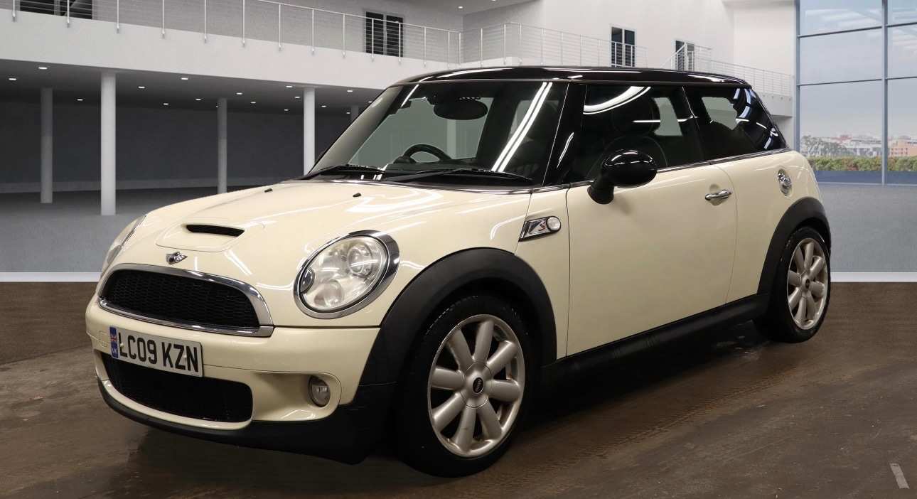 Used MINI Hatch 2009 for sale - 77107908: Photo 2