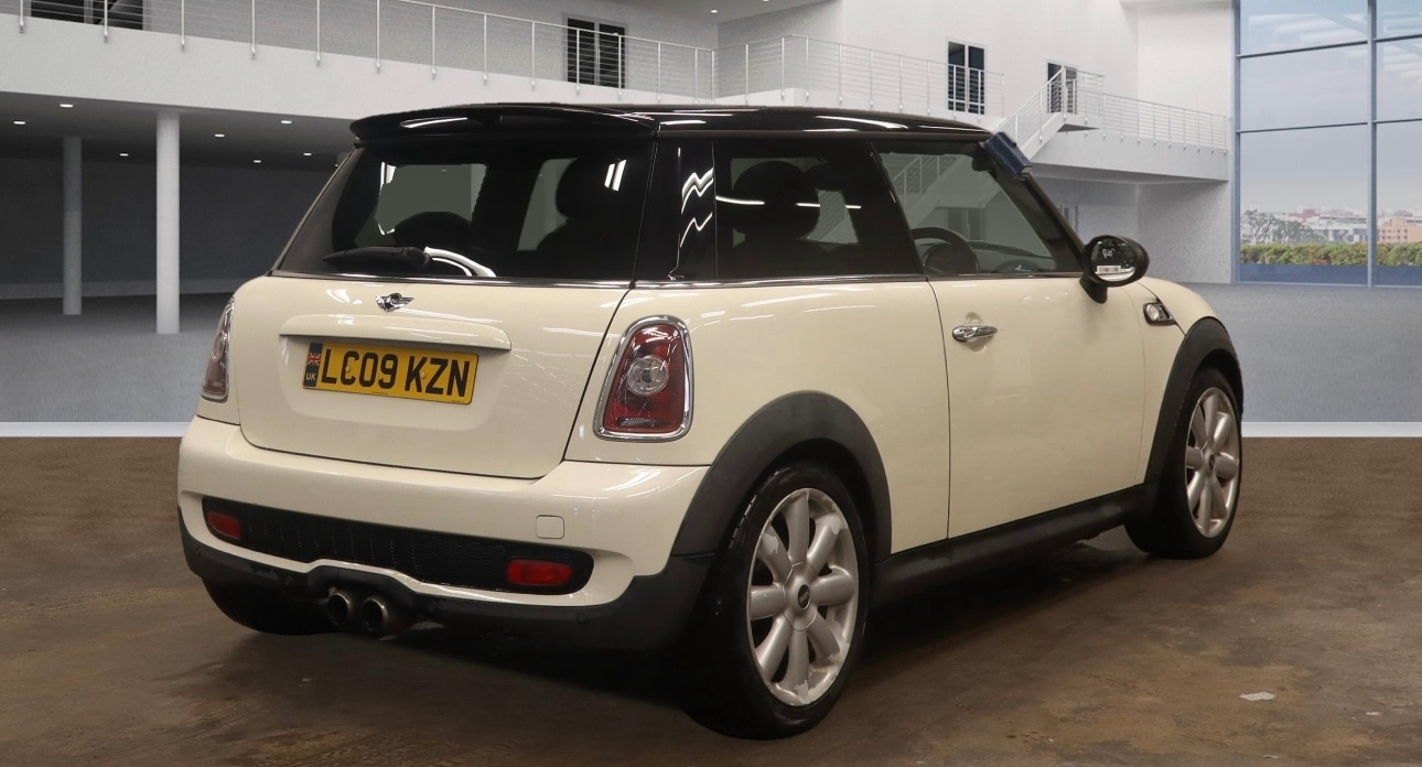 Used MINI Hatch 2009 for sale - 77107908: Photo 4