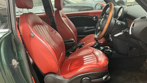 Used MINI Hatch 2011 for sale - 78202310: Photo 9