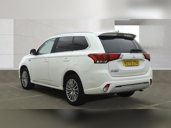 Used Mitsubishi Outlander 2020 for sale - 79611198: Photo