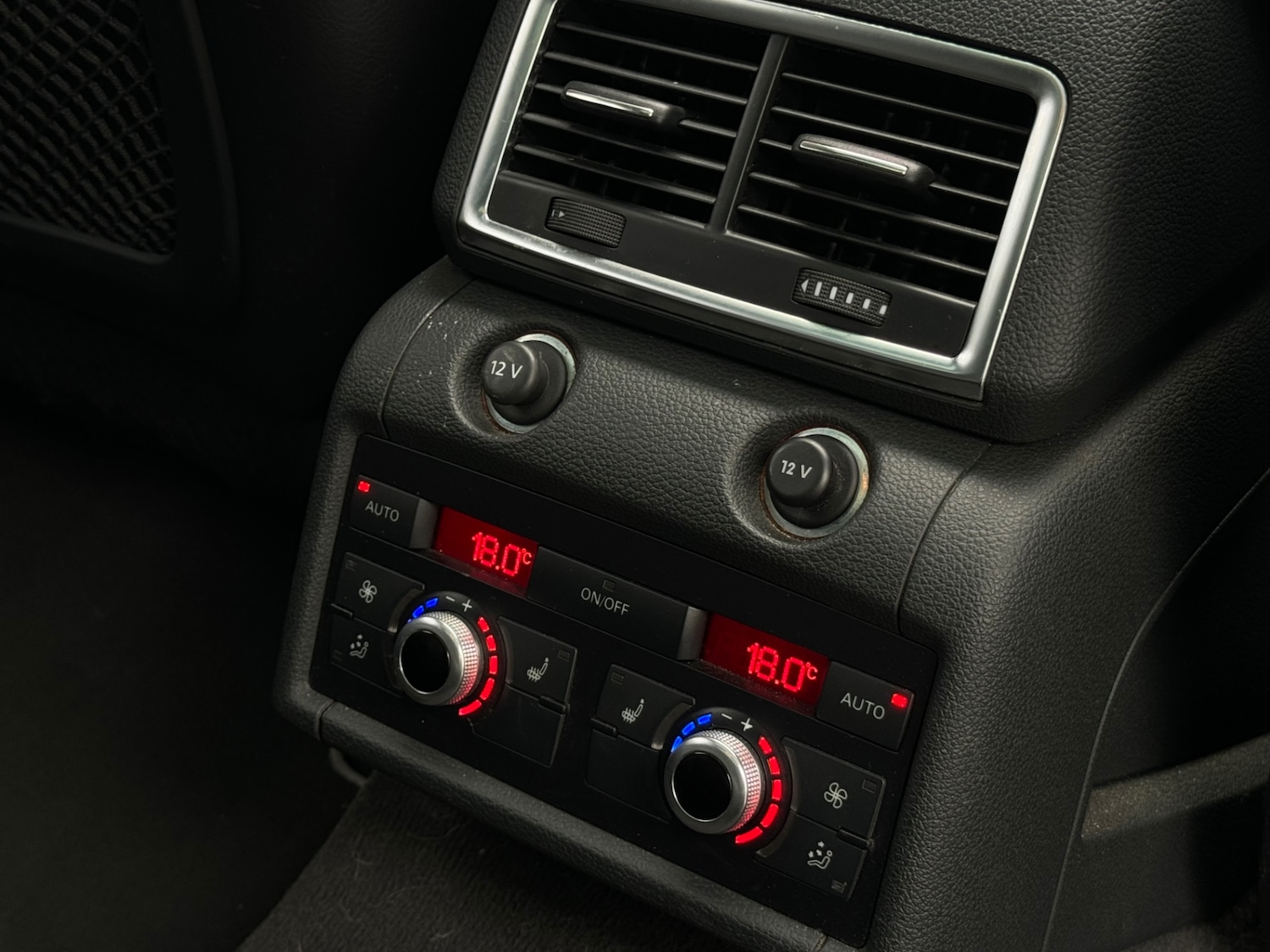 Used Audi Q7 2012 for sale - 76139437: Photo 11