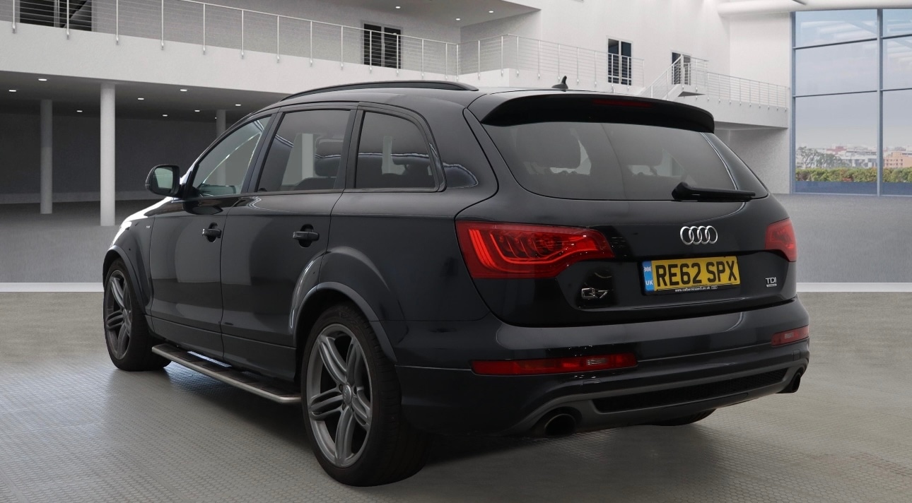 Used Audi Q7 2012 for sale - 76139437: Photo 2