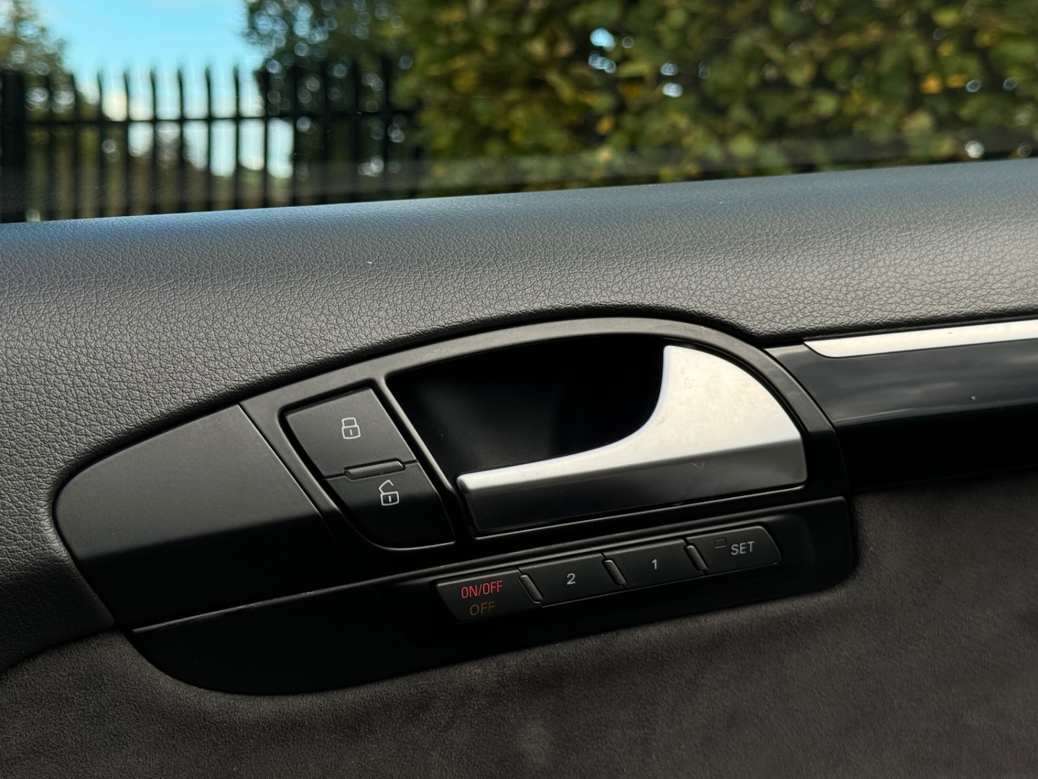 Used Audi Q7 2012 for sale - 76139437: Photo 24