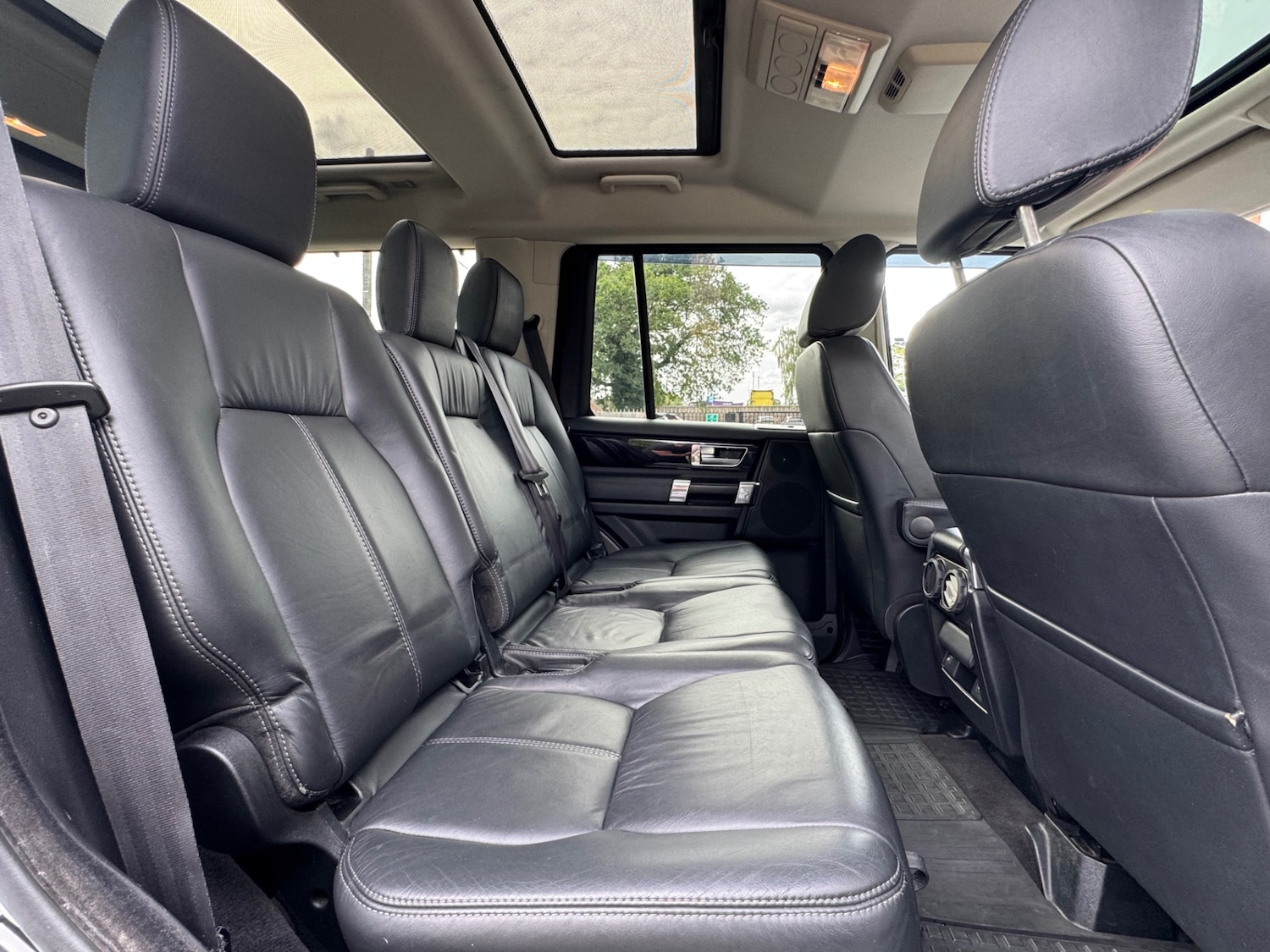 Used Land Rover Discovery 4 2013 for sale - 77154746: Photo 9