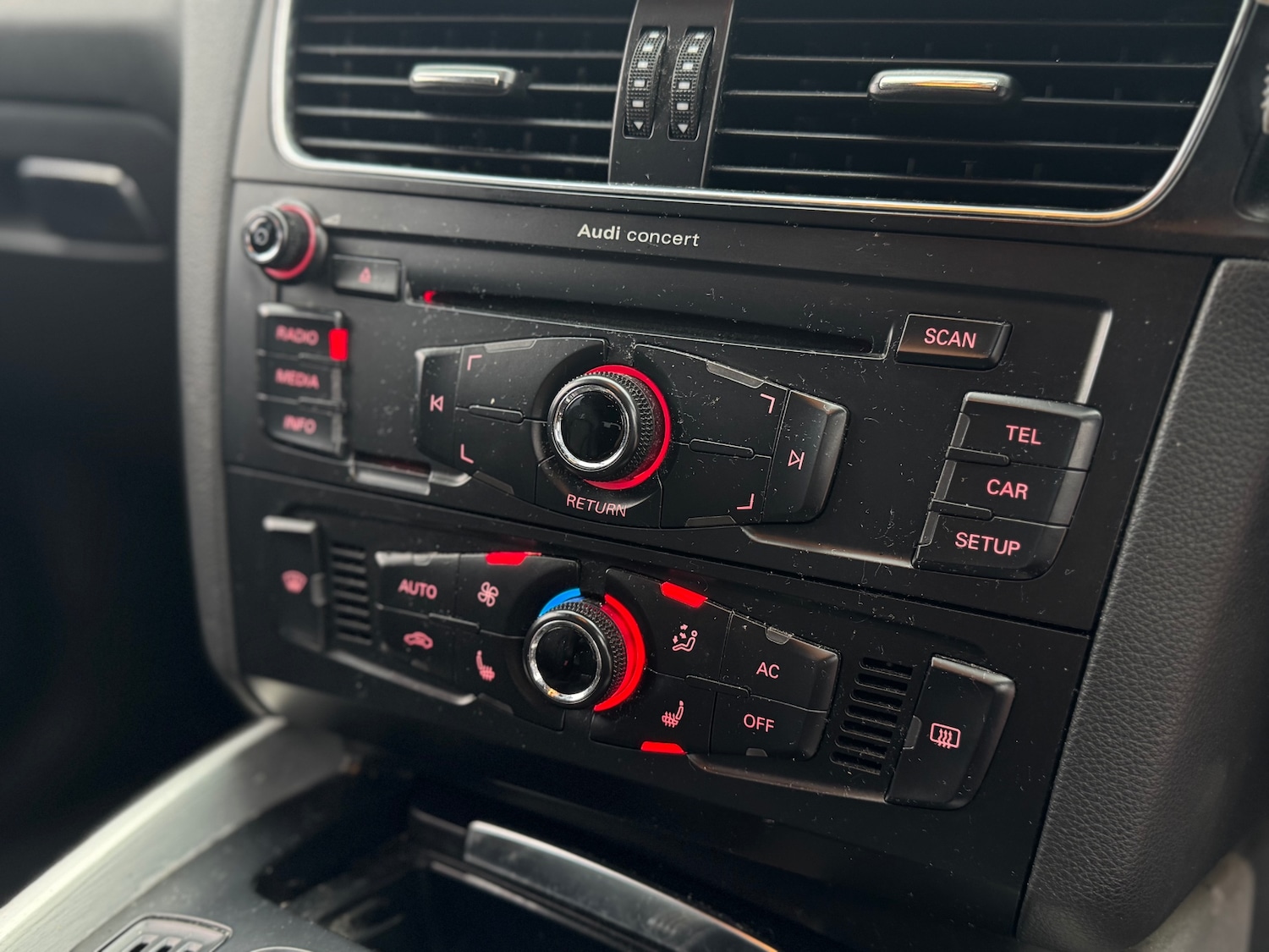 Used Audi Q5 2009 for sale - 76669276: Photo 15