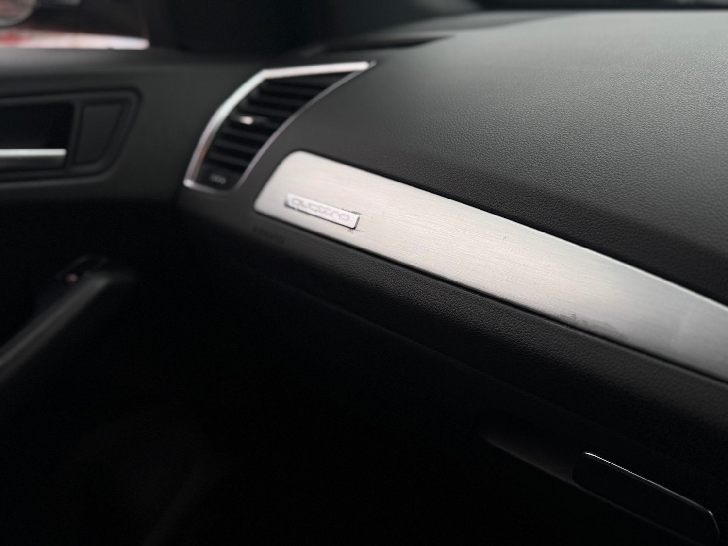 Used Audi Q5 2009 for sale - 76669276: Photo 16