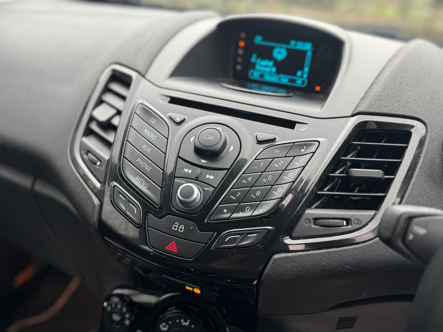 Used Ford Fiesta 2014 for sale - 77979880: Photo 14