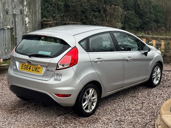 Used Ford Fiesta 2014 for sale - 77979880: Photo