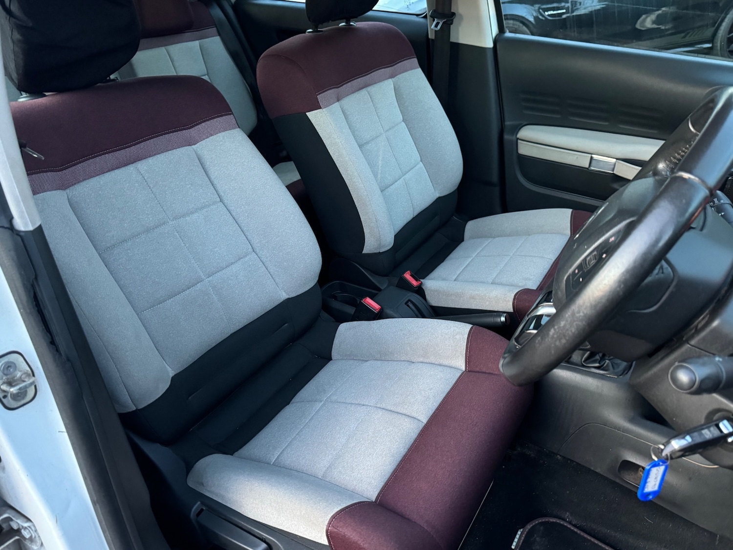 Used Citroen C4 Cactus 2018 for sale - 77704268: Photo 3