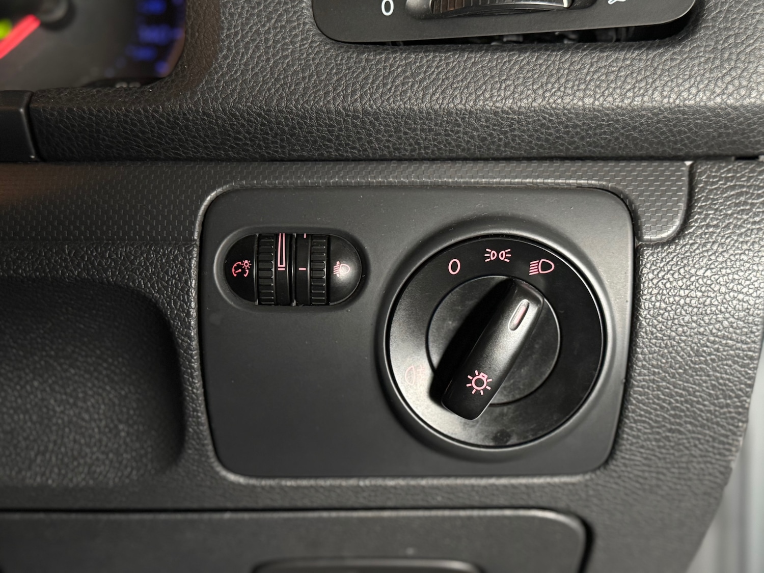 Used Volkswagen Golf 2006 for sale - 77310901: Photo 14