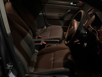 Used Volkswagen Golf 2006 for sale - 77310901: Photo