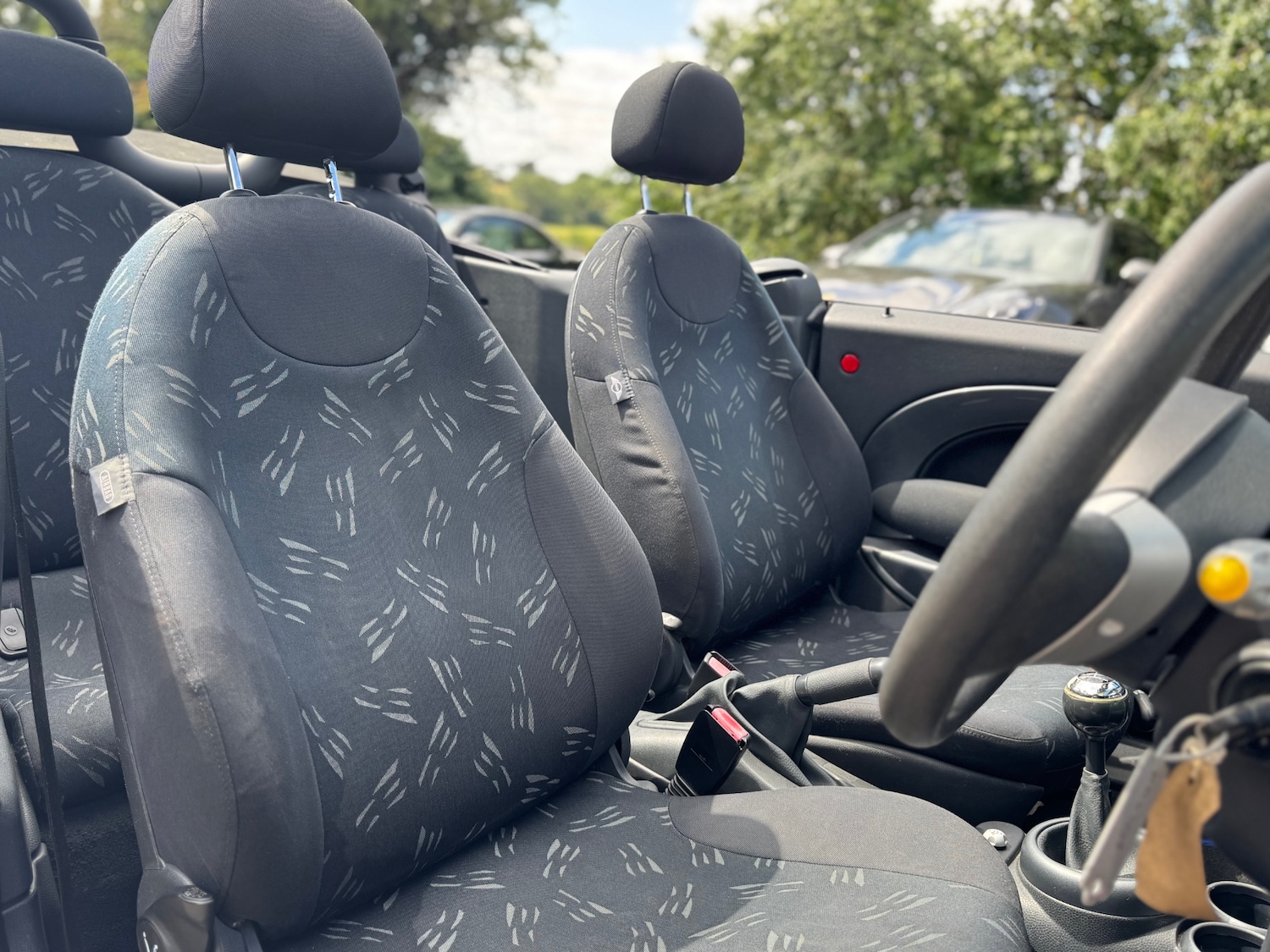 Used MINI Convertible 2007 for sale - 77069374: Photo 5