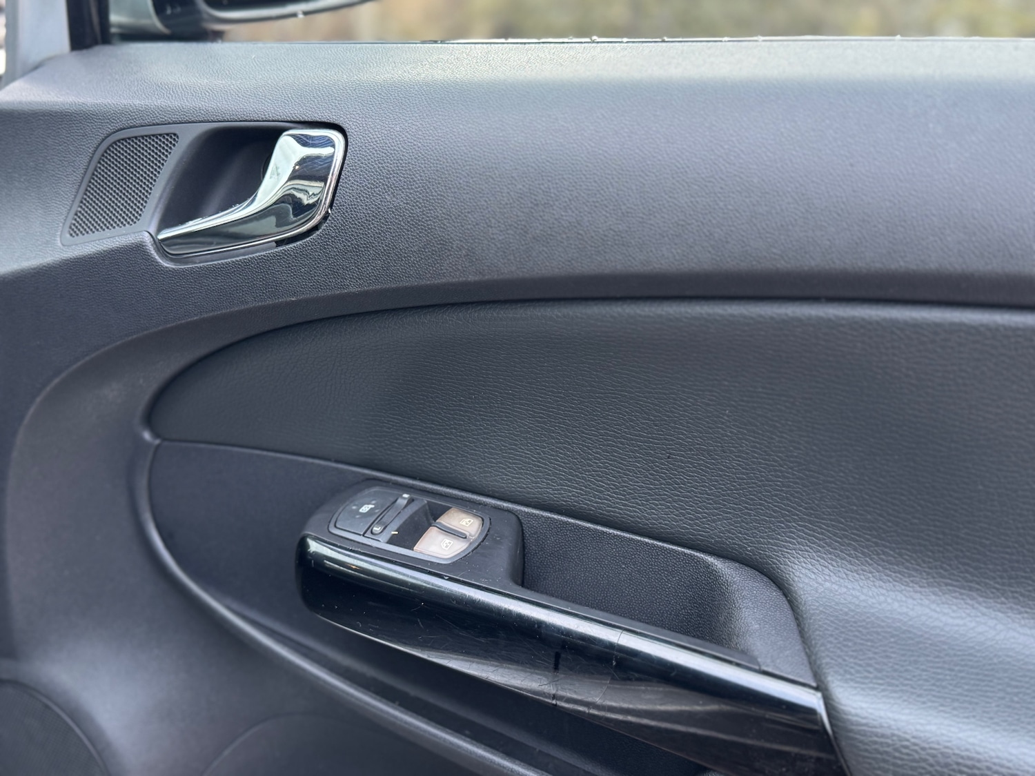 Used Vauxhall Corsa 2010 for sale - 77980748: Photo 16