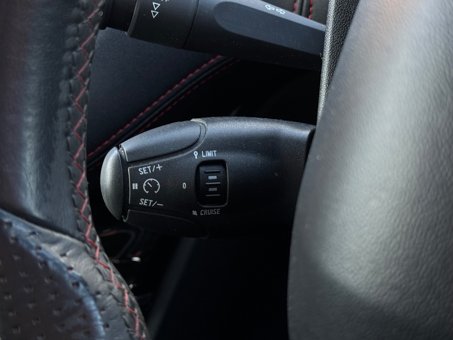 Used Peugeot 208 2014 for sale - 78144794: Photo 17