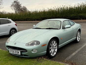 2005 (05) - 4.2 2dr Auto