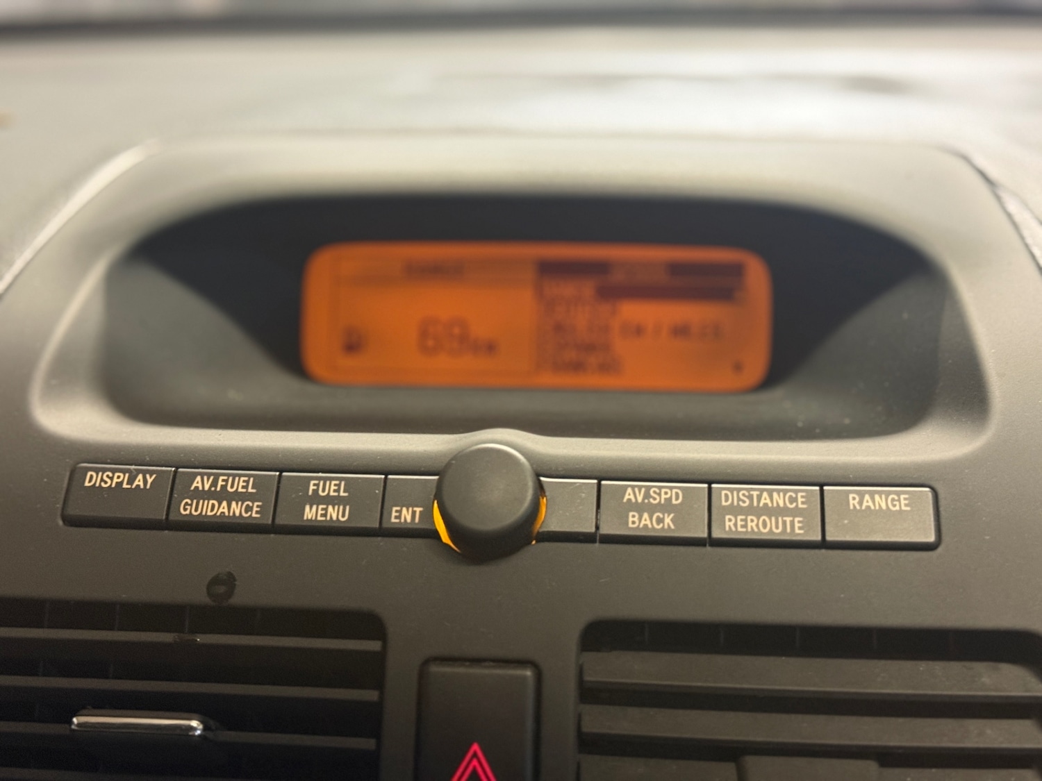 Used Toyota Avensis 2003 for sale - 76258948: Photo 12