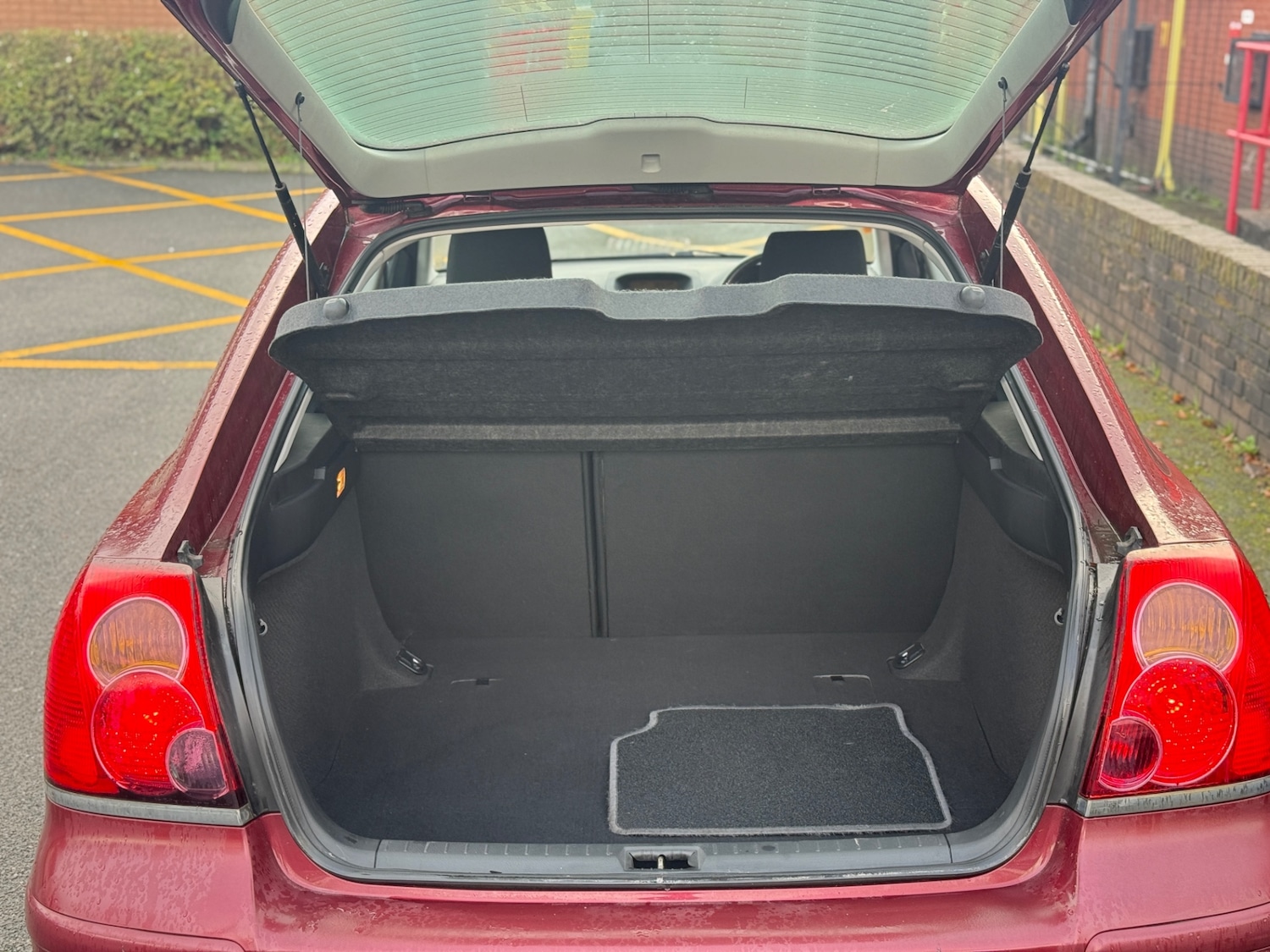 Used Toyota Avensis 2003 for sale - 76258948: Photo 4