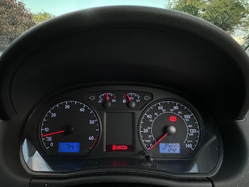 Used Volkswagen Polo 2004 for sale - 75909160: Photo