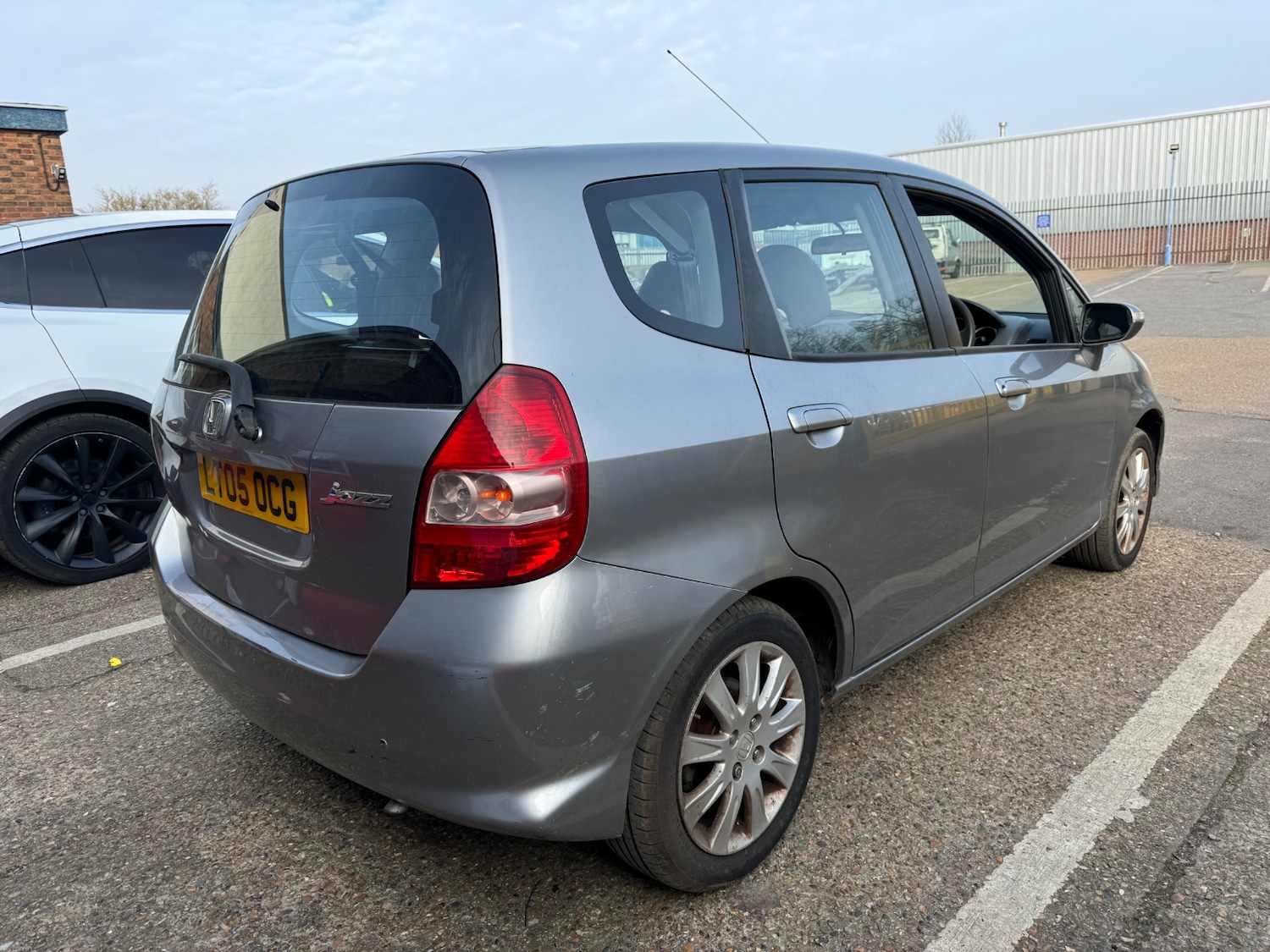 Used Honda Jazz 2005 for sale - 78020509: Photo 2
