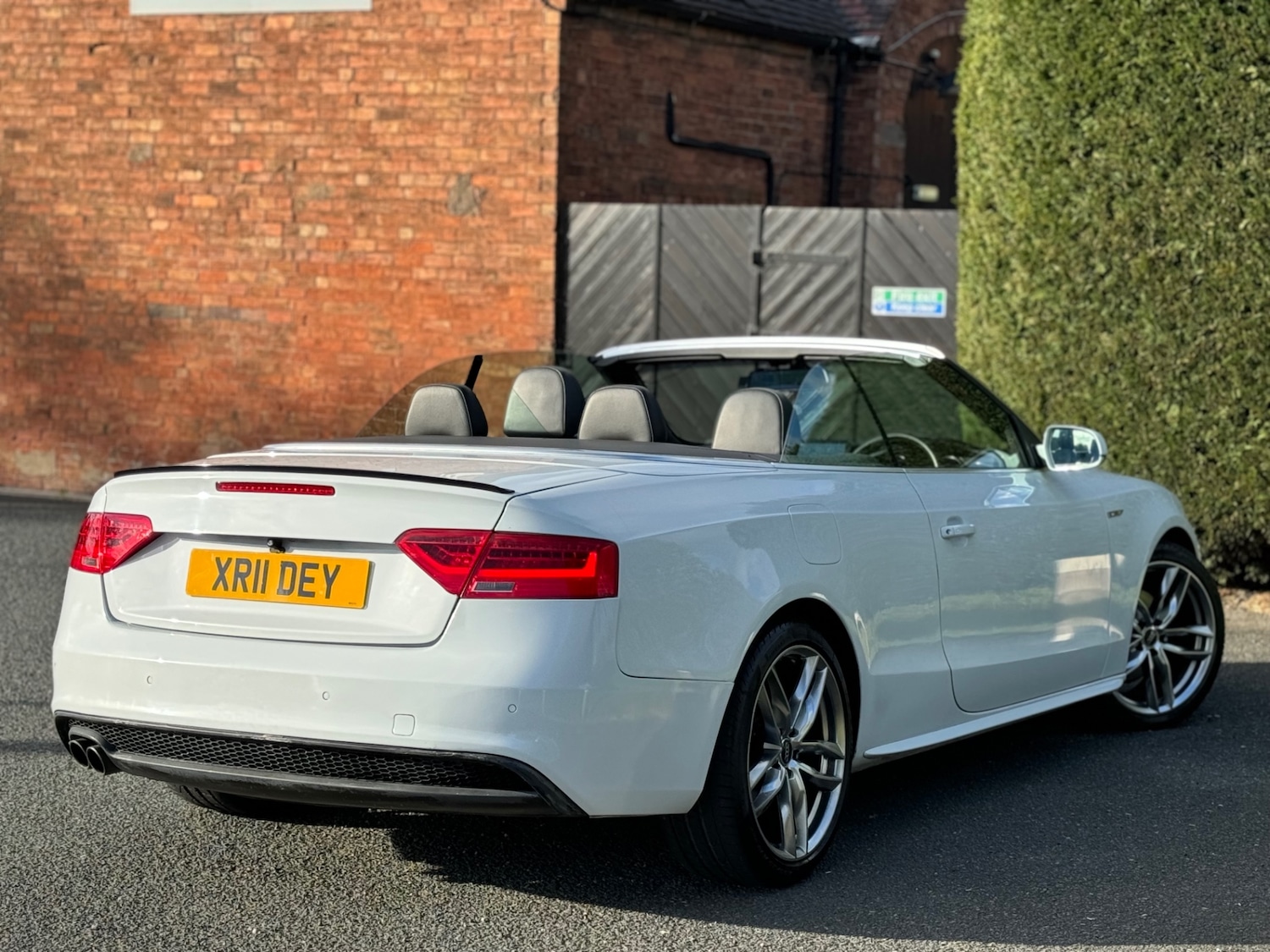 Used Audi A5 Cabriolet 2012 for sale - 78091928: Photo 4
